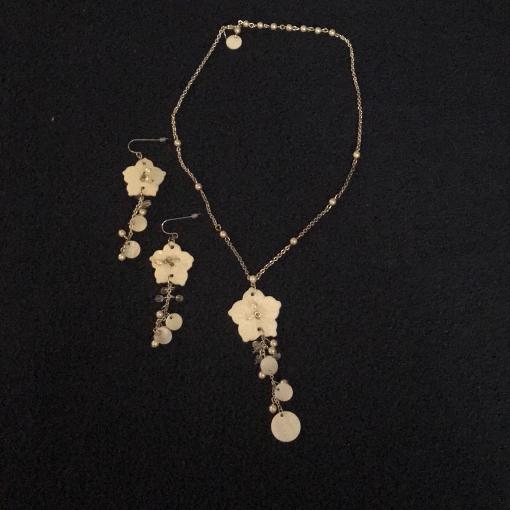 Floral Necklace and Earring Set